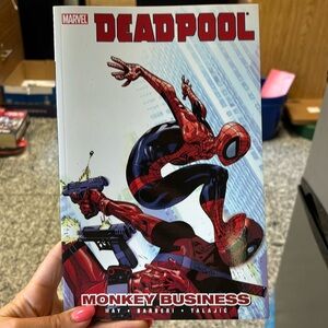 Deadpool, vol 4: Monkey Business